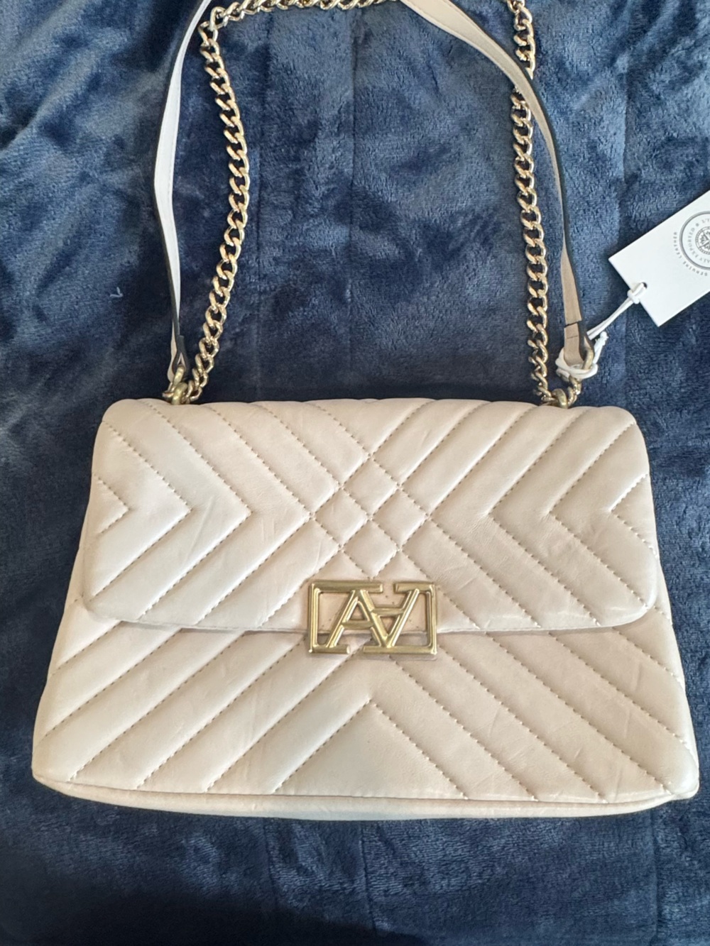 NWT- A/X Armani Exchange Quilted Cream Italian Leather- Chain Shoulder Bag